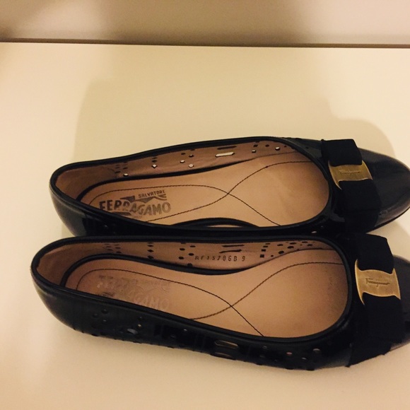 Salvatore Ferragamo Flats - Picture 3 of 5